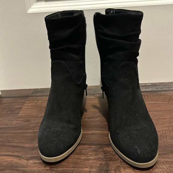 Black Scrunchie Booties - Picture 3 of 5